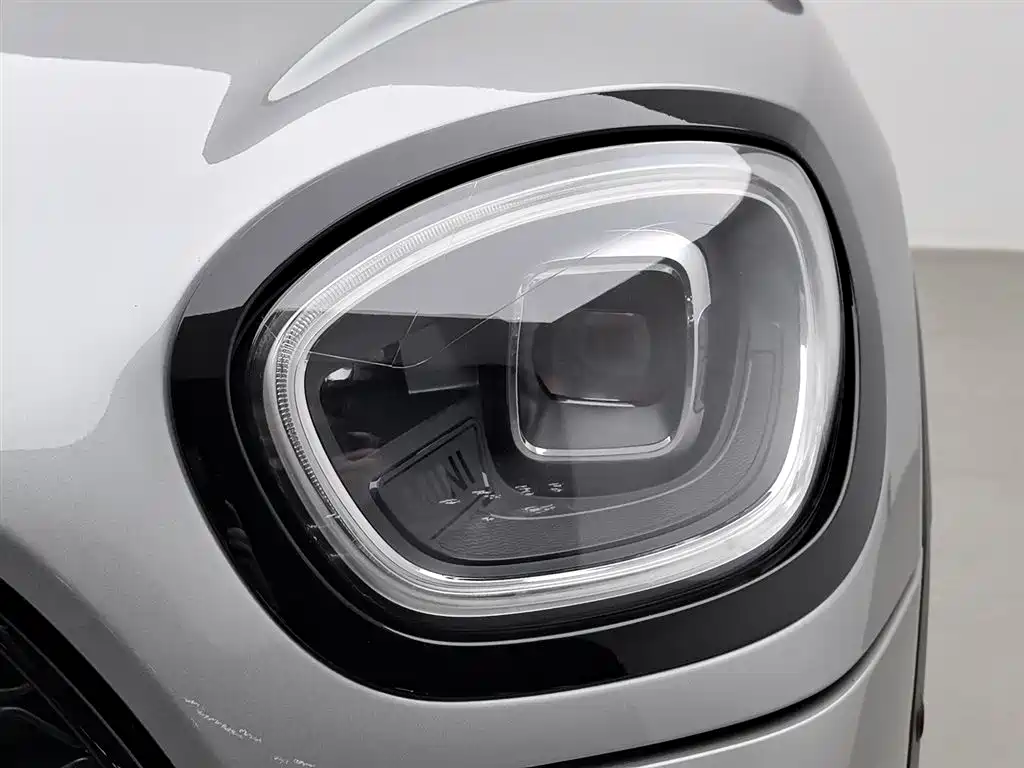 MINI COUNTRYMAN 2023 Second Facelift 2.0T COOPER S ALL4 Connoisseur фото 7
