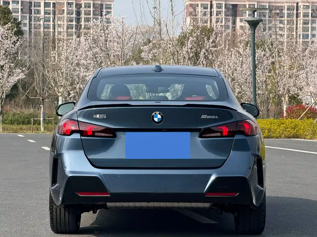 BMW 2 Series 2025 225L M Sport Moonlight Package фото 4
