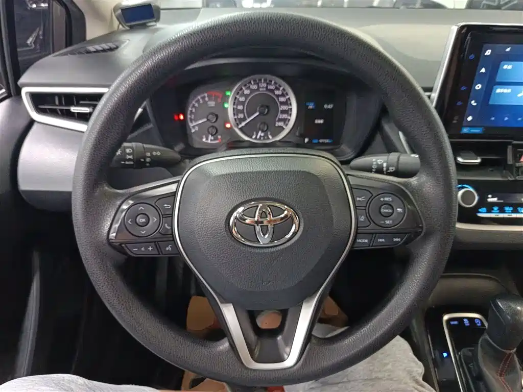 Toyota Corolla 2021 1.2T S-CVT Elite PLUS Edition фото 11