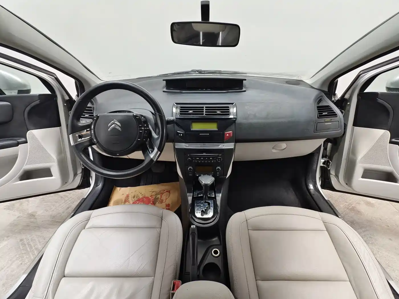 Citroën C-Quatre 2013 2013 Sedan 1.6L Auto Premium