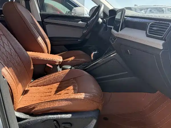Volkswagen Tayron 2022 280TSI 2WD Luxury Smart Connect Edition фото 8
