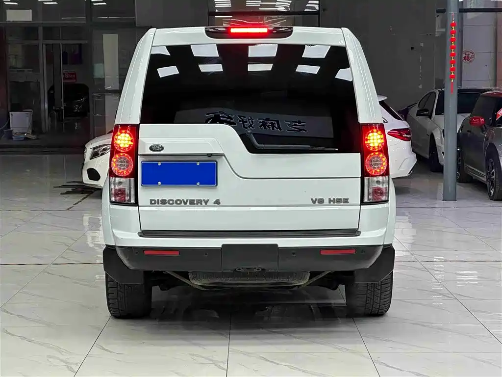 Land Rover Discovery 2013 5.0 V8 HSE фото 5
