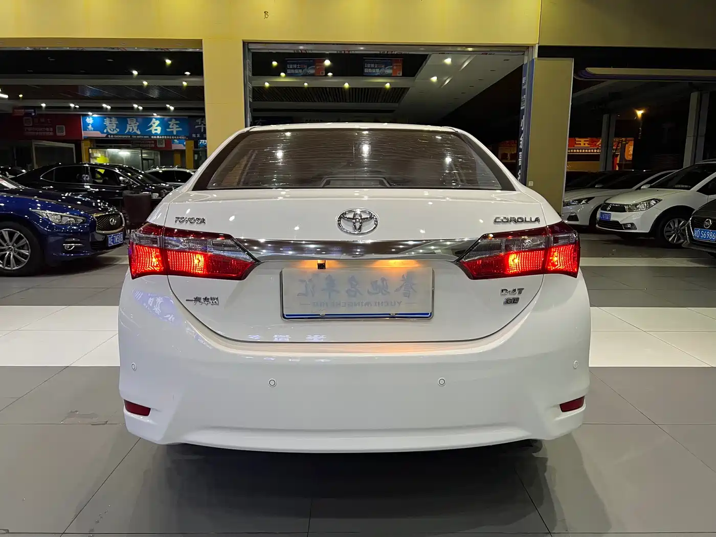Toyota Corolla 2017 Facelift 1.2T S-CVT GL фото 4