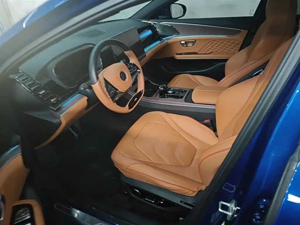 BYD Han 2022 DM-i 242KM Flagship фото 15