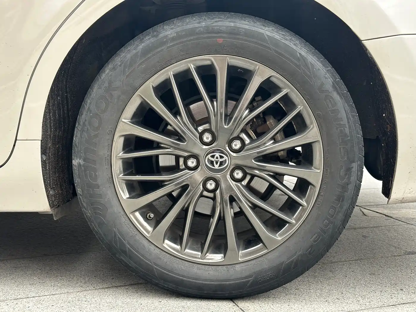 Toyota Camry 2019 2.0G Luxury (China V) фото 13