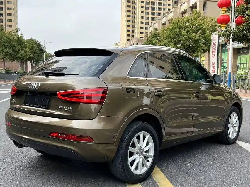 Фото 6 - Audi Q3