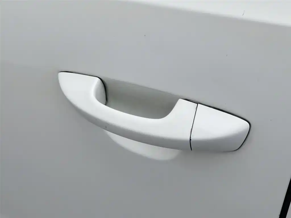 Volkswagen Sharan 2013 1.8TSI Comfort фото 18