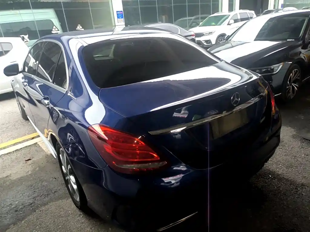 Mercedes-Benz C-Class 2016 C 180 L Sport фото 5