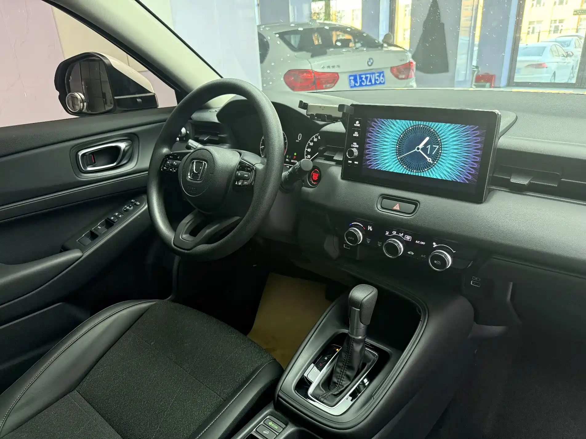 صورة 16 - Honda Vezel