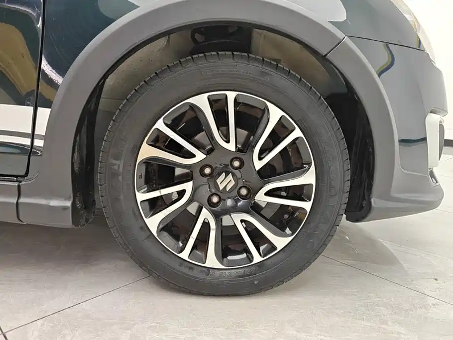 Suzuki Swift 2018 2016 1.5L Automatic Fashion Cool Edition