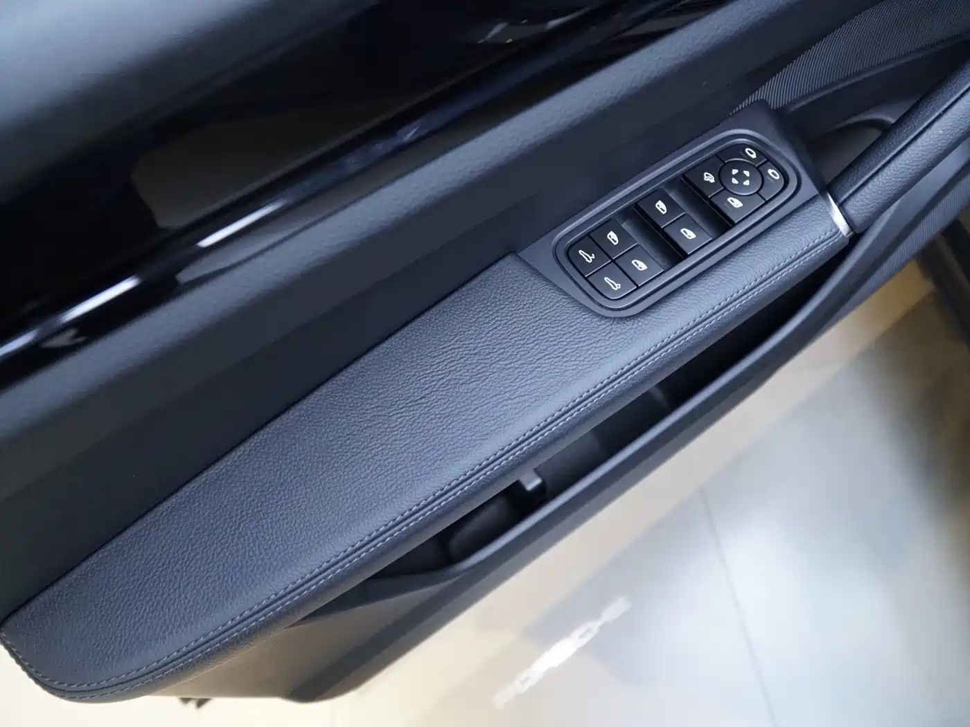 Porsche Cayenne 2019 Cayenne 3.0T фото 13