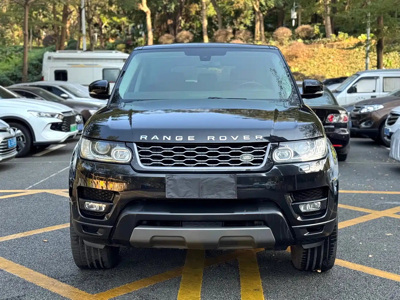 Land Rover Range Rover Sport 2016 Model 3.0 SC V6 HSE фото 2