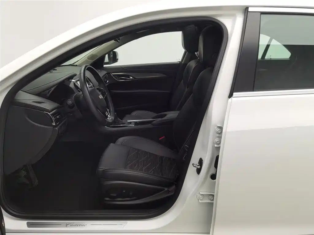 Cadillac ATS-L 2017 28T Technology фото 10