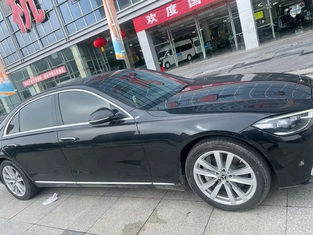 Фото 6 - Mercedes-Benz S-Class