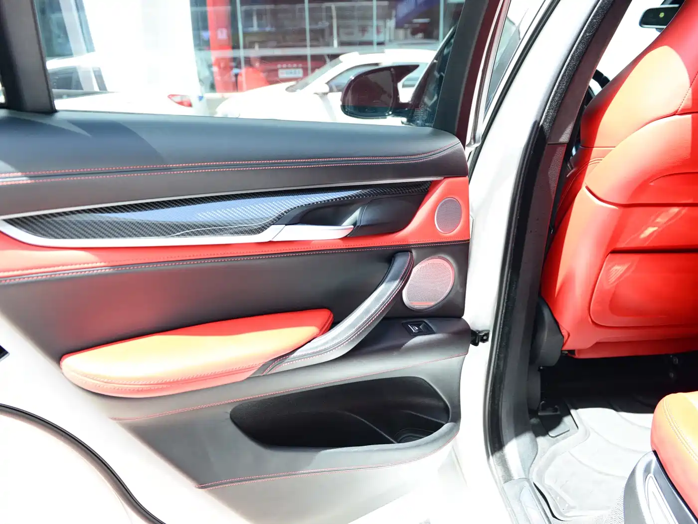 BMW X6 M 2015 X6 M фото 15