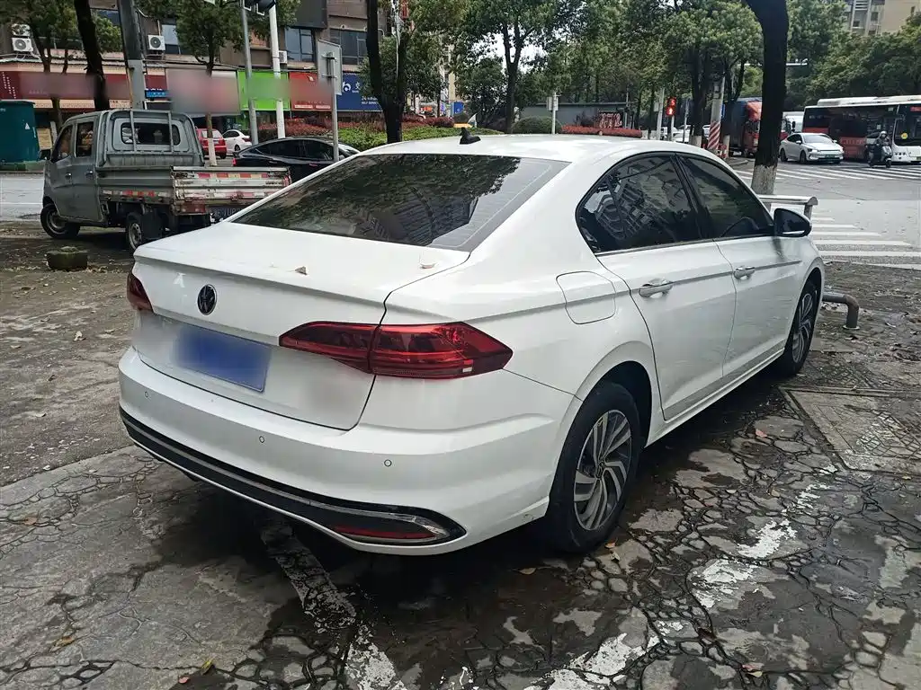 Volkswagen Bora 2023 200TSI DSG Yuexing Edition фото 7