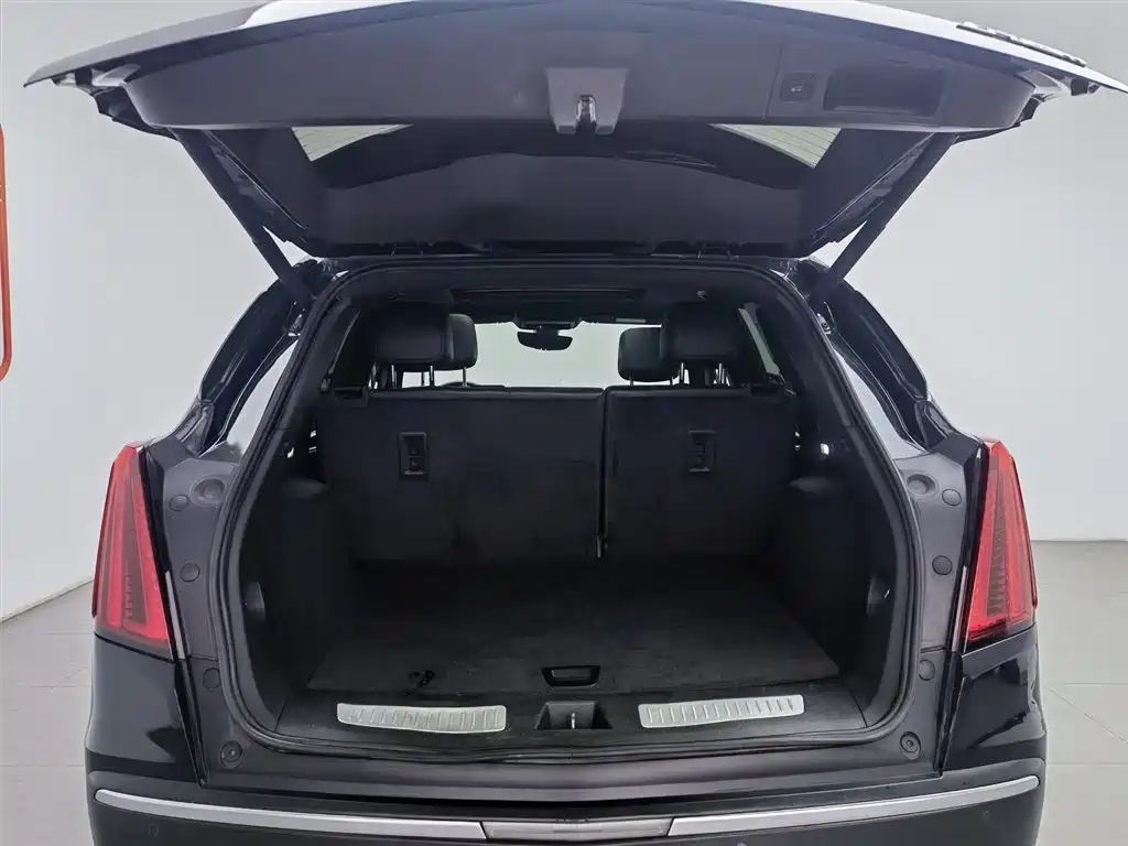 Cadillac XT5 2020 28T Luxury Model фото 16