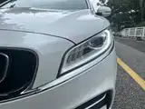 Фото 4 - Geely Borui