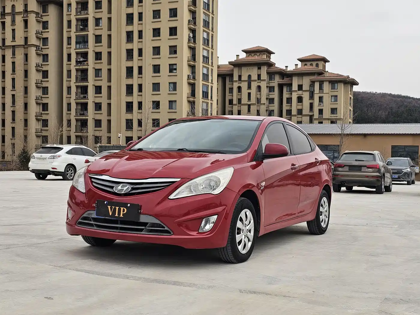 Hyundai Verna 2013 Sedan 1.4L Automatic Standard GL