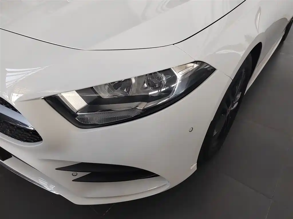Mercedes-Benz A-Class 2022 Facelift A 180 L Sport Sedan фото 18