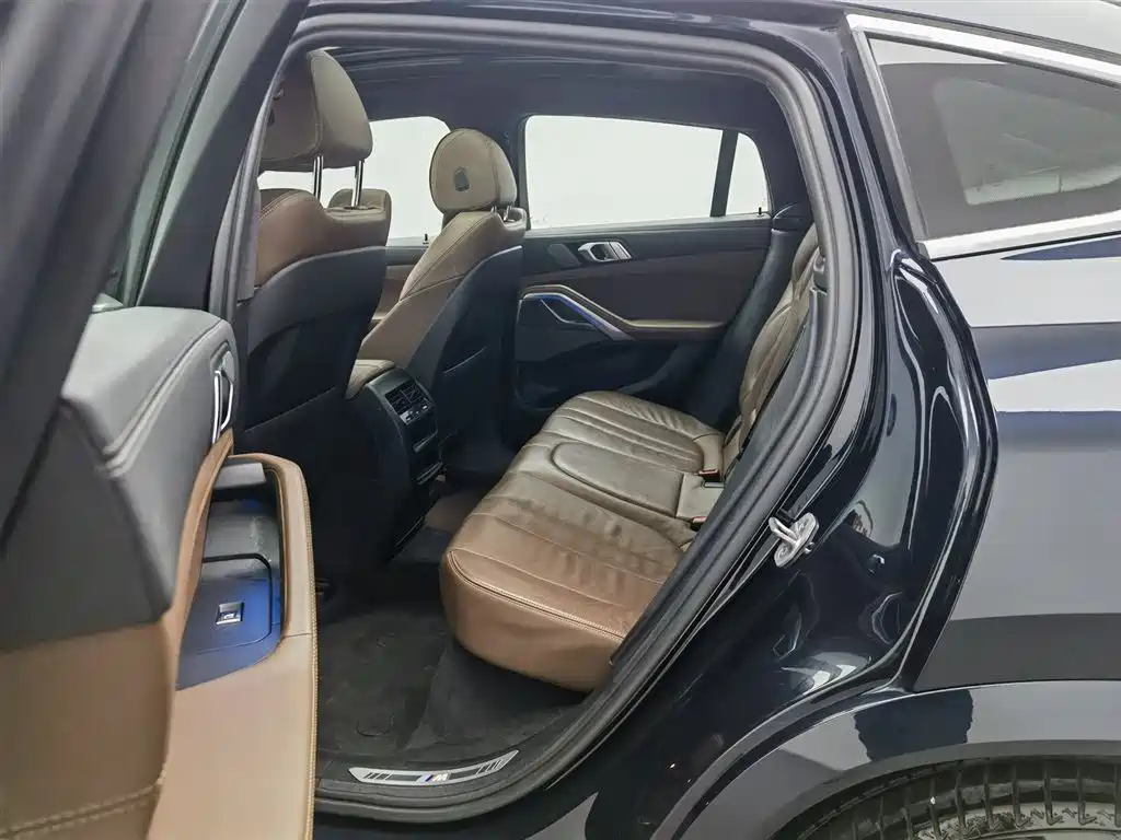 BMW X6 2022 Facelift xDrive40i M Sport Package фото 15
