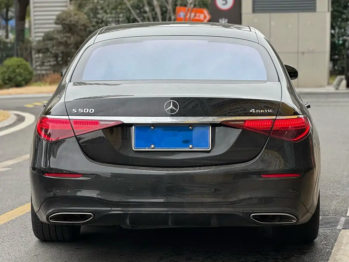 Фото 3 - Mercedes-Benz S-Class