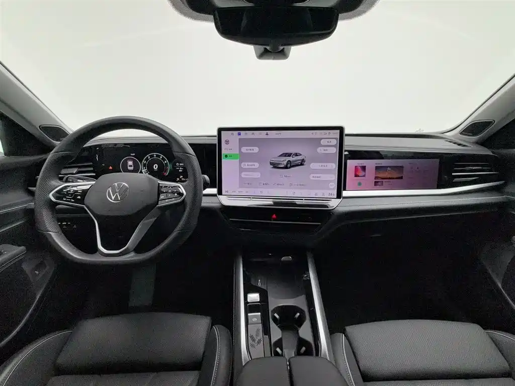 Volkswagen Passat 2025 Pro 380TSI Dragon Prestige Edition фото 5