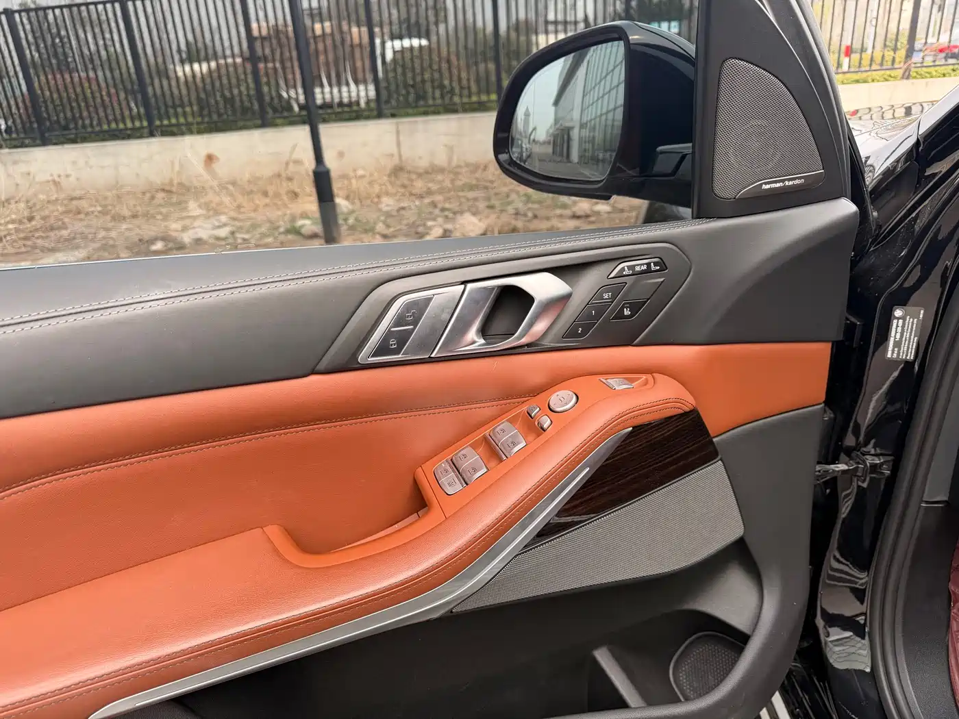 BMW X7 2020 xDrive40i Premium Luxury Package фото 4
