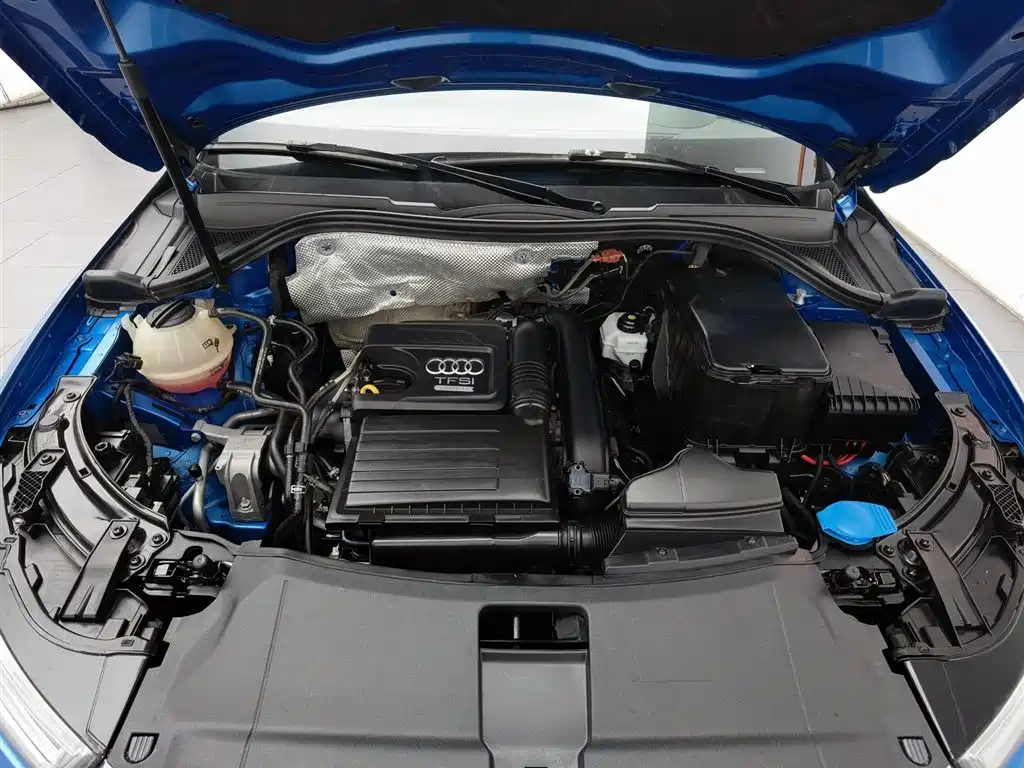 Audi Q3 2017 30 TFSI Style фото 6