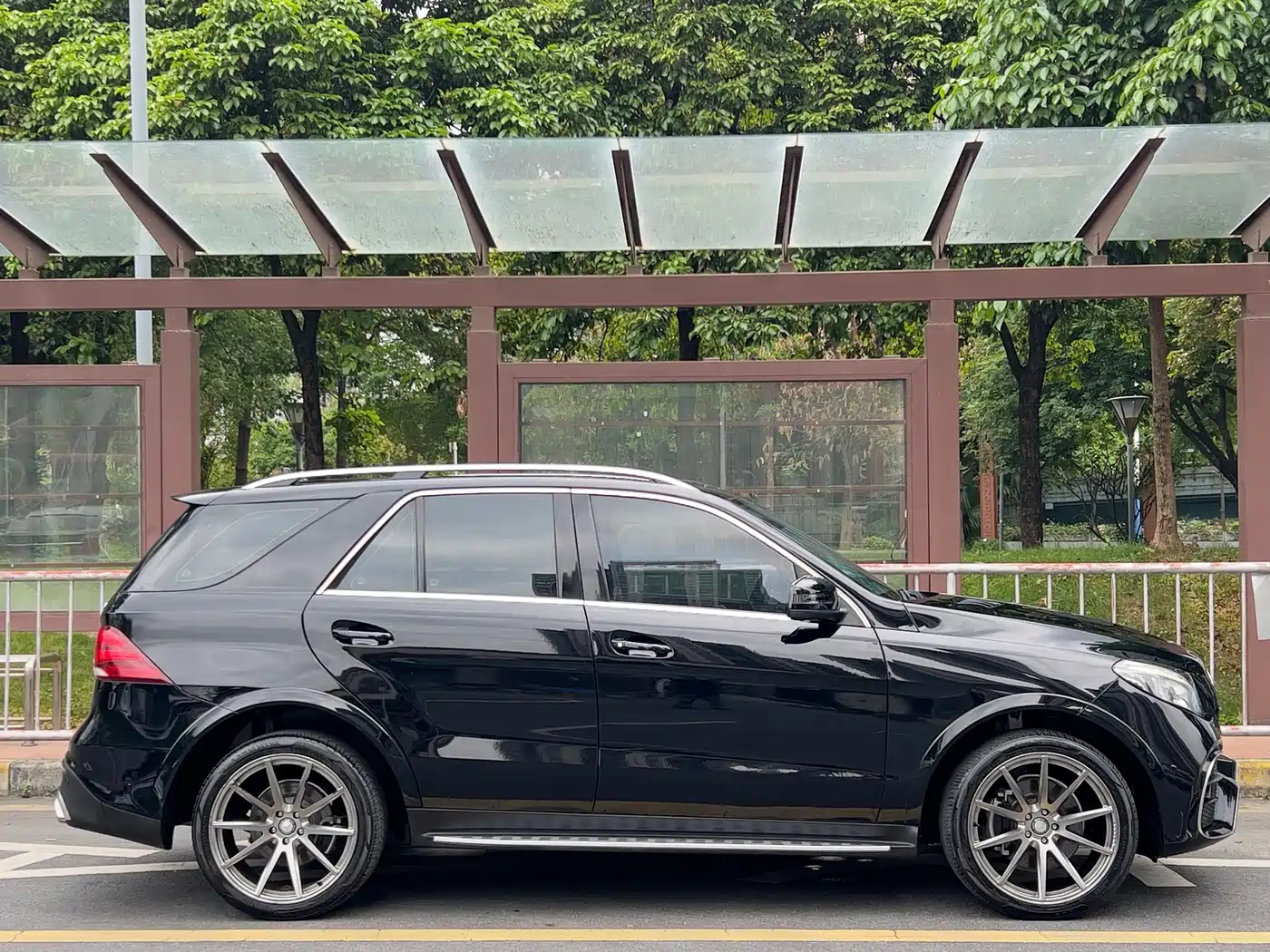 Mercedes-Benz GLE 2015 GLE 320 4MATIC фото 3