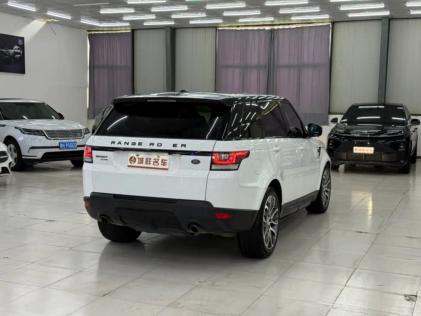 Land Rover Range Rover Sport 2014 3.0 SC V6 HSE DYNAMIC фото 9