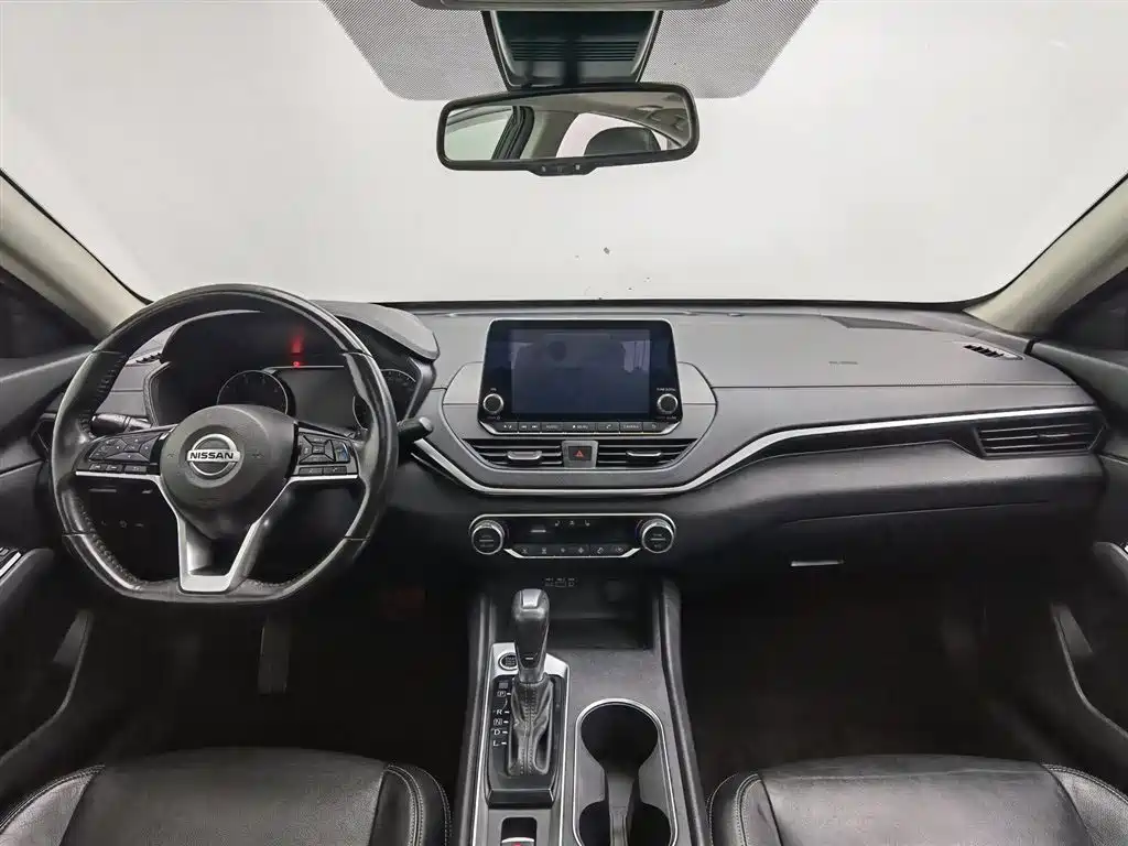 Nissan Teana 2020 Facelift 2.0T XL Upper AD1 Intelligent Navigation Edition фото 5
