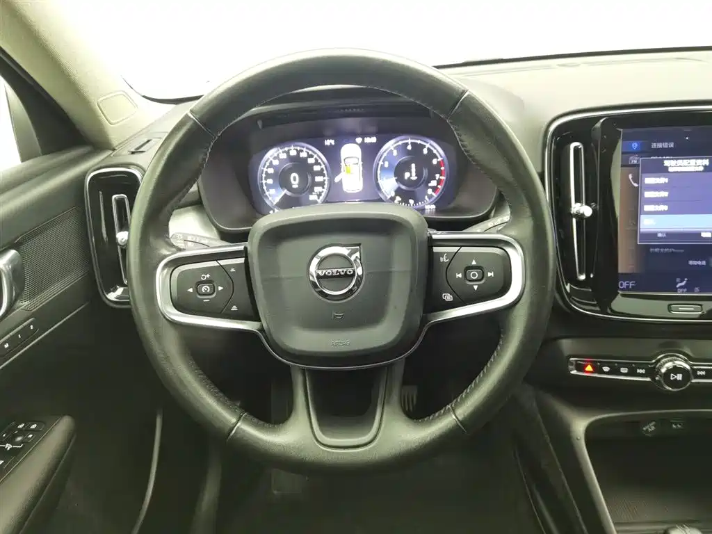 Volvo XC40 2020 T3 Smart Fashion Edition фото 11
