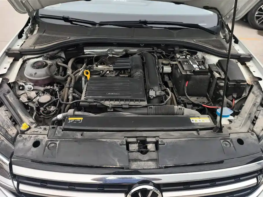 Volkswagen Bora 2023 200TSI DSG Yuexing Edition фото 10
