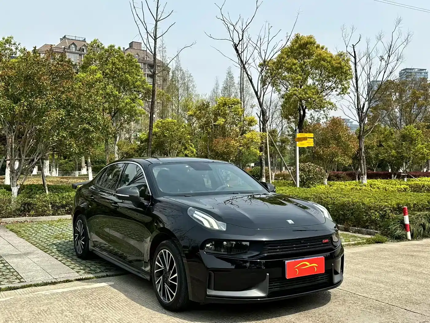 Lynk & Co 03 2021 2.0TD Auto Jin Plus фото 3