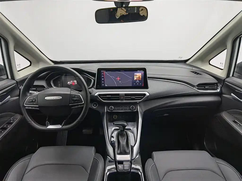 SAIC Maxus Maxus G50 2019 1.5T Debut Automatic Luxury Edition 7-seater фото 5