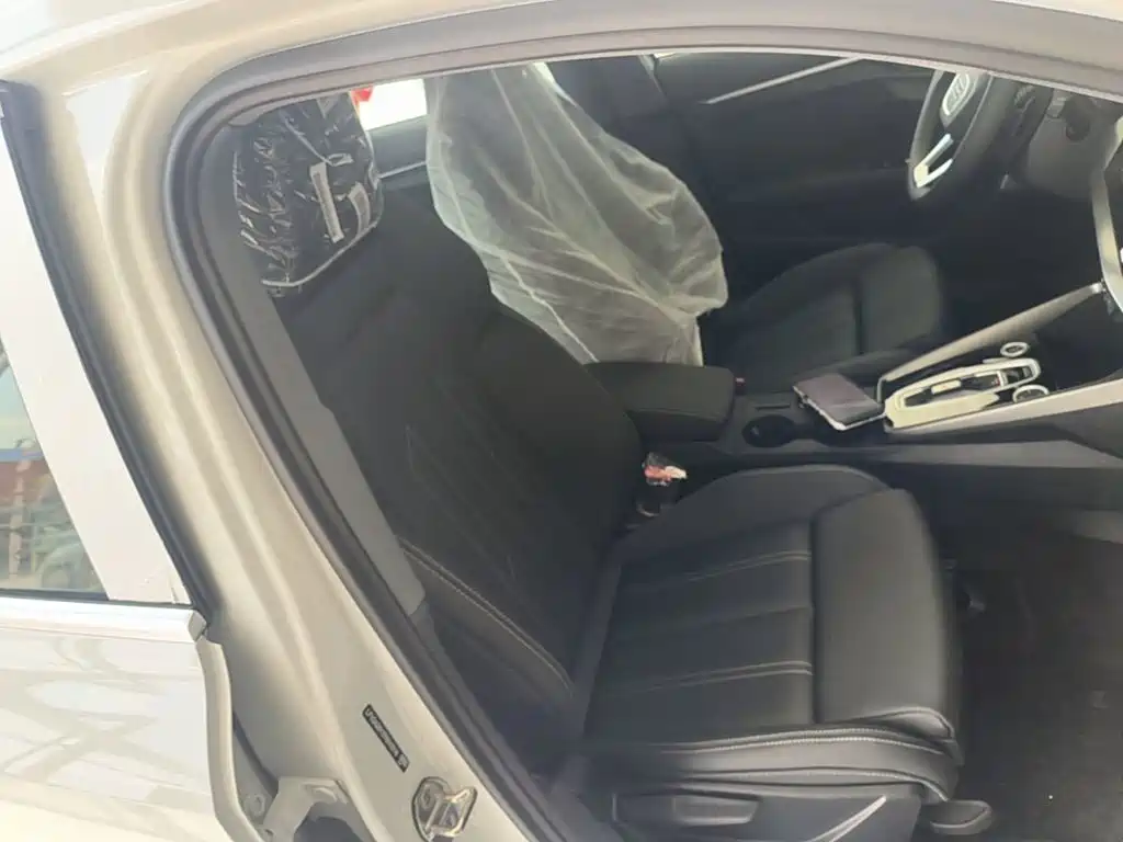 Audi A3 2026 2025 Facelift A3L Limousine 35TFSI Flying Joy Edition