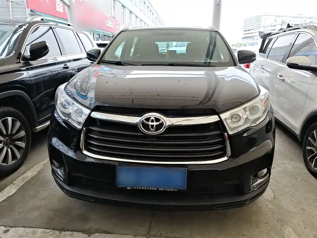 Toyota Highlander 2015 2.0T AWD Luxury Edition 7-seater фото 3