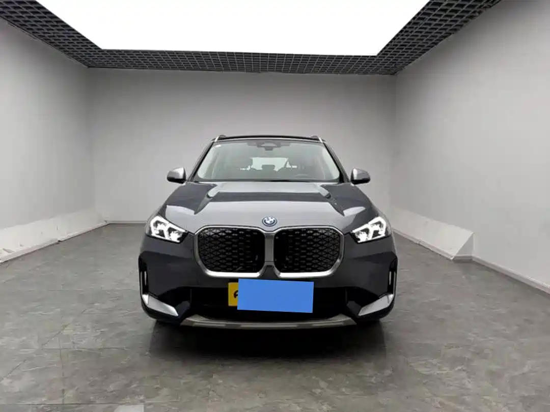 BMW iX1 2023 xDrive30L M Sport Package фото 3