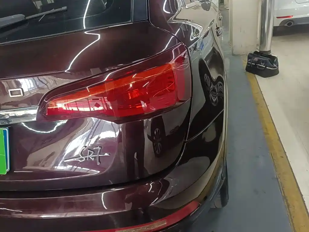 Zotye SR7 2018 2016 1.5T CVT Magic Cube Dream Edition (China V)