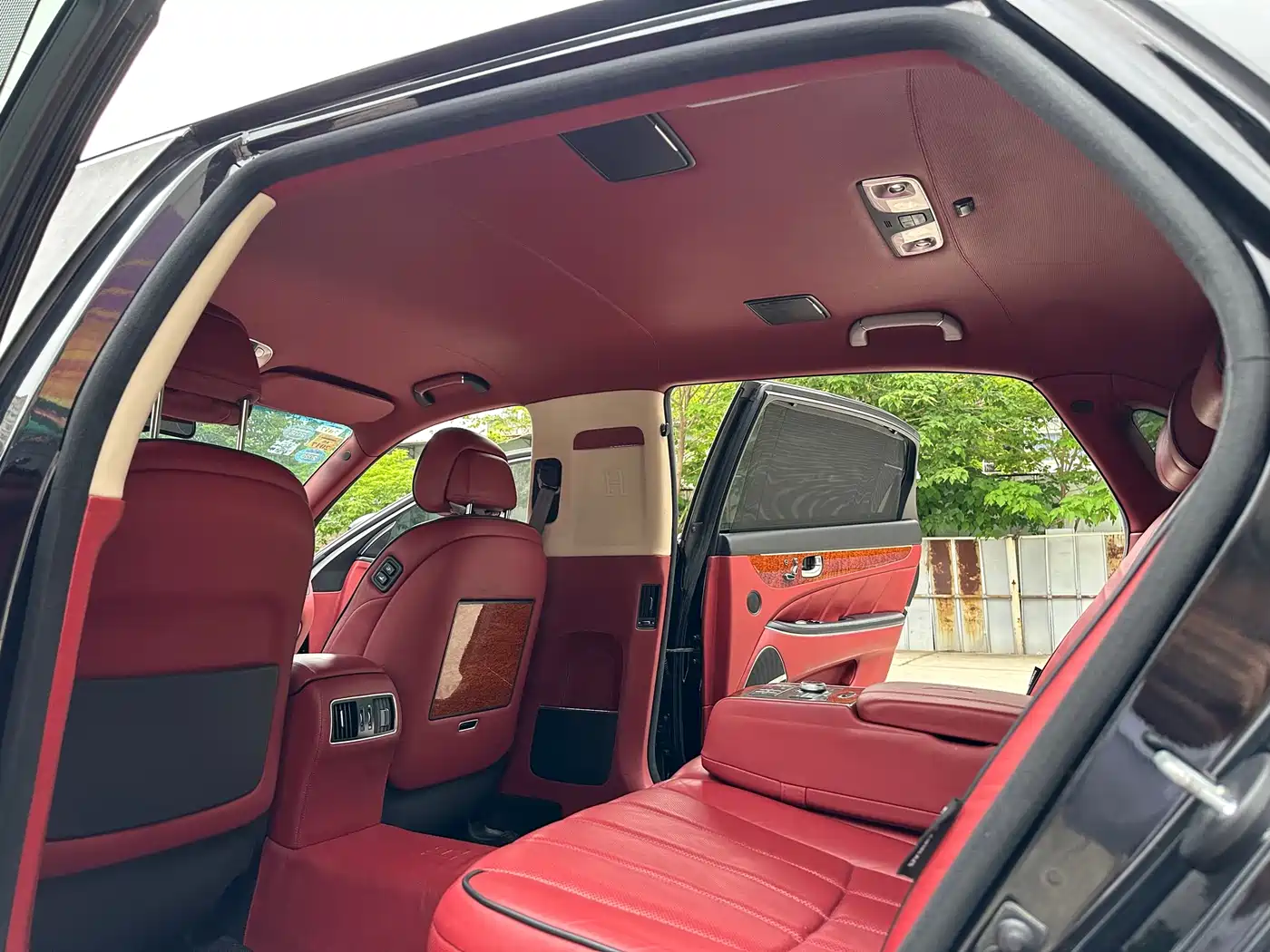 Hyundai Equus 2012 Model 5.0 GDi Extended Premium Edition фото 18