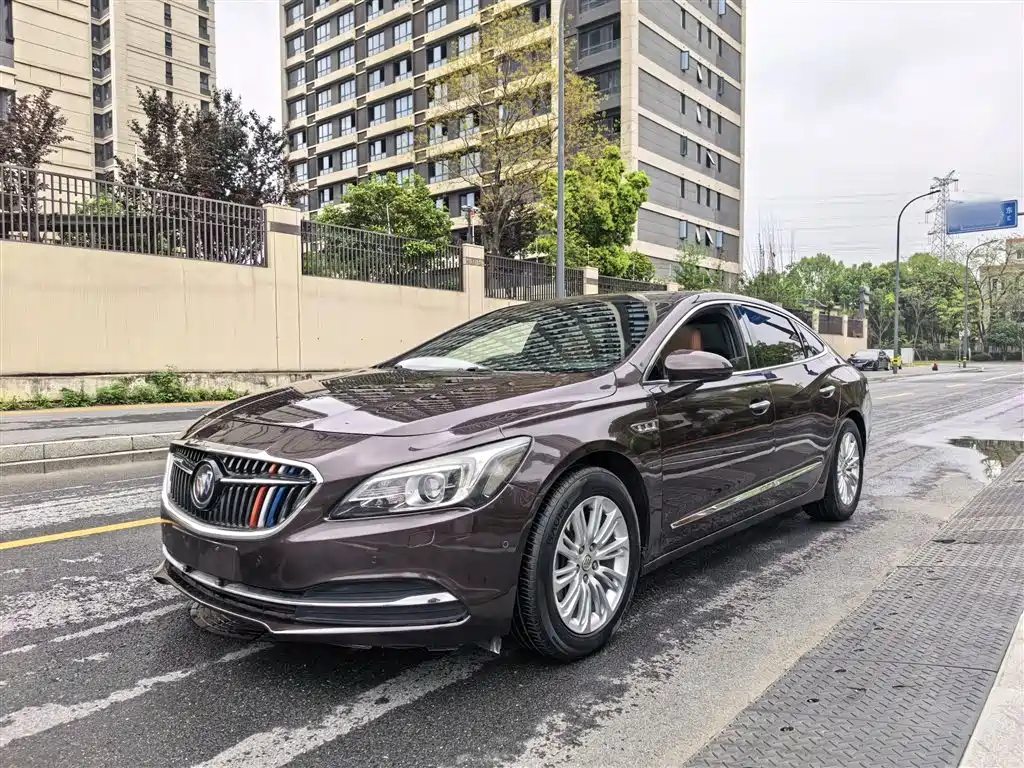 Buick LaCrosse 2016 20T Luxury фото 2