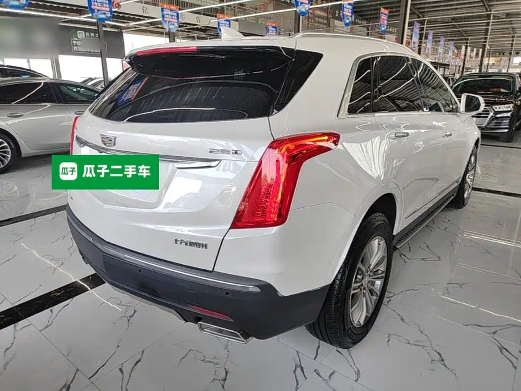 Cadillac XT5 2016 2016 28T AWD Luxury Model