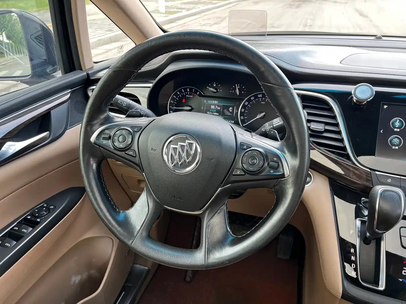 Buick GL8 2017 ES 28T Flagship China V фото 18