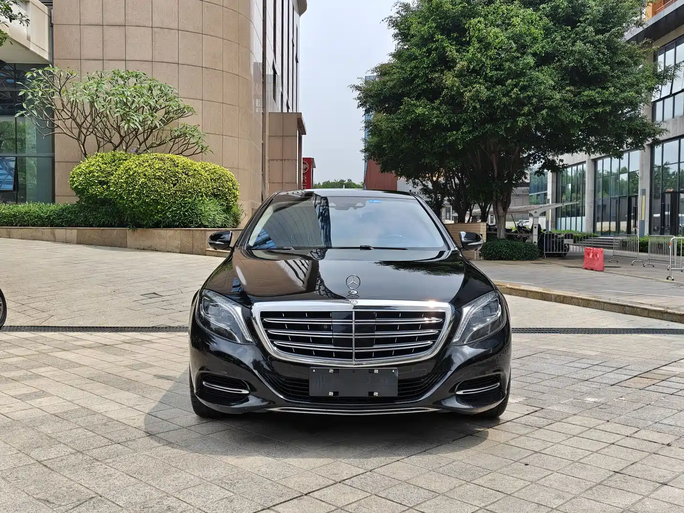 Mercedes-Benz Maybach S-Class 2015 S 500 4MATIC фото 2
