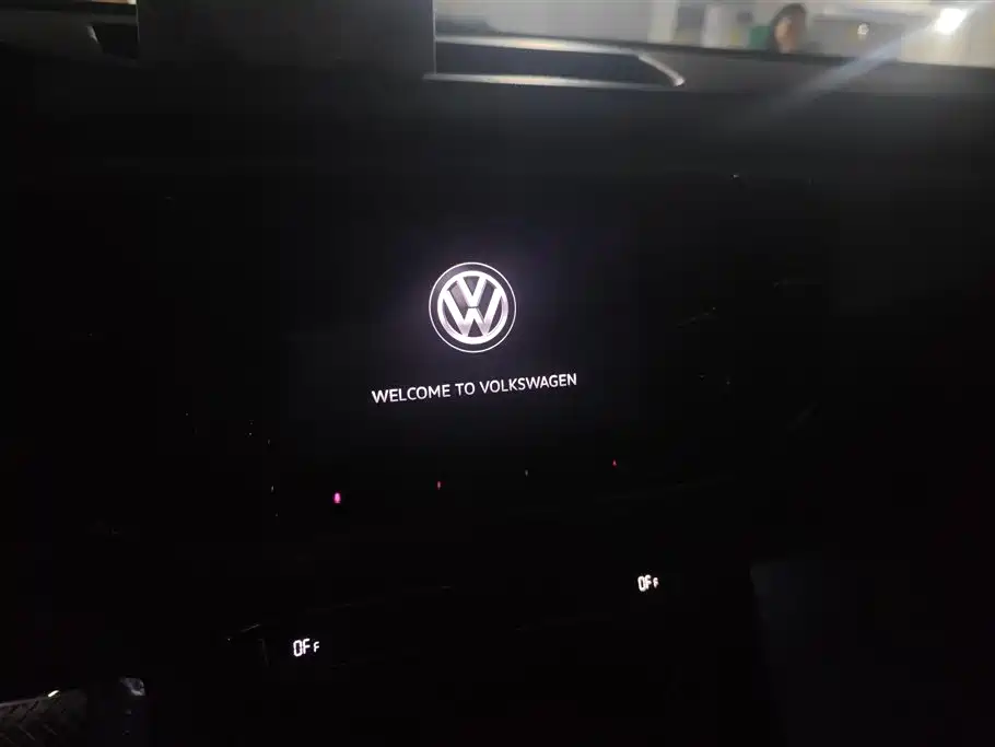 Volkswagen Teramont 2017 380TSI 4WD Luxury Edition фото 13