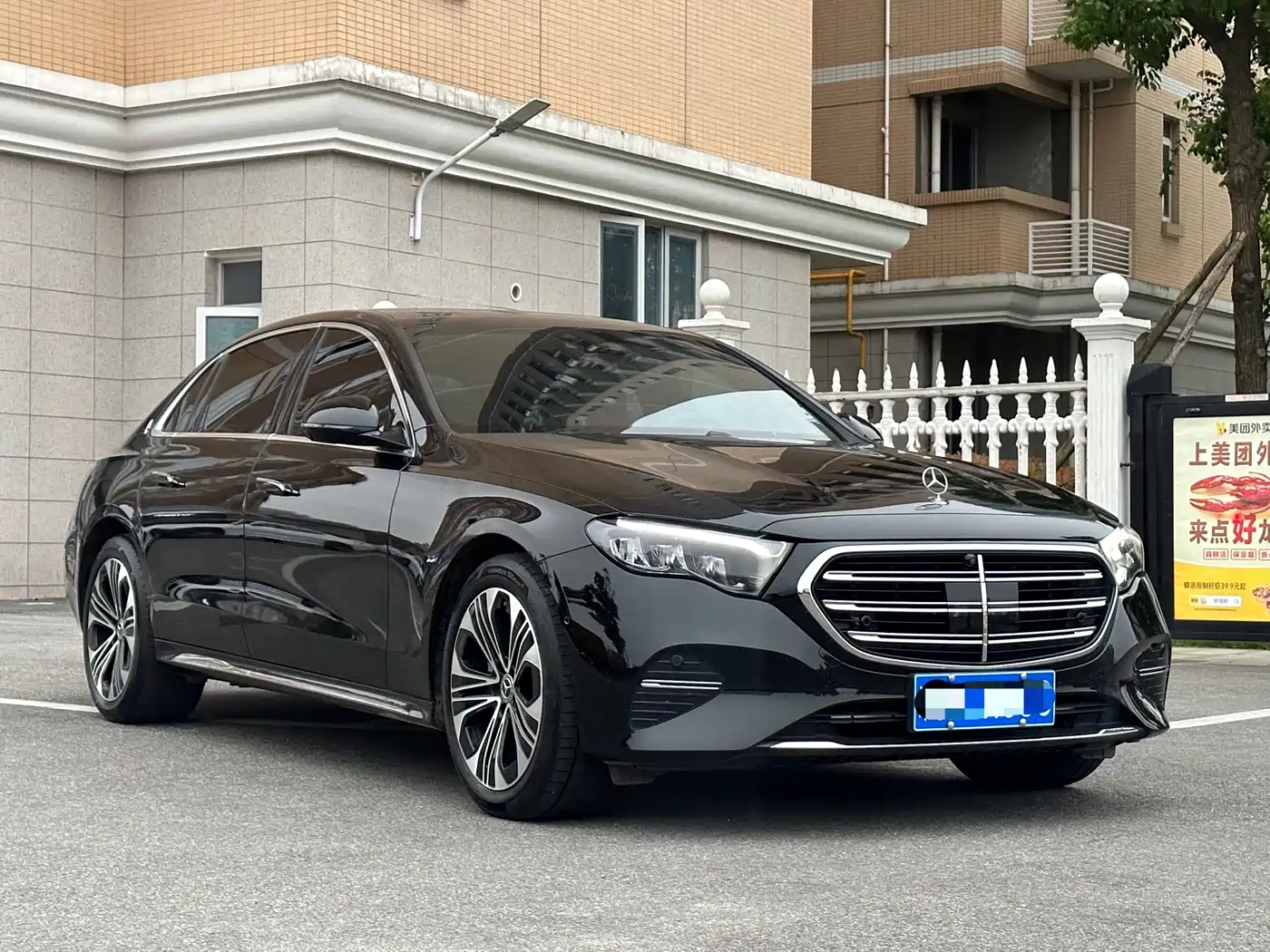 Mercedes-Benz E-Class 2025 Facelift E 300 L Luxury фото 3
