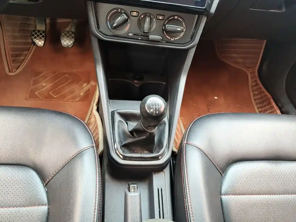 Volkswagen Jetta 2019 2019 Dream Edition 1.5L Manual Fashion
