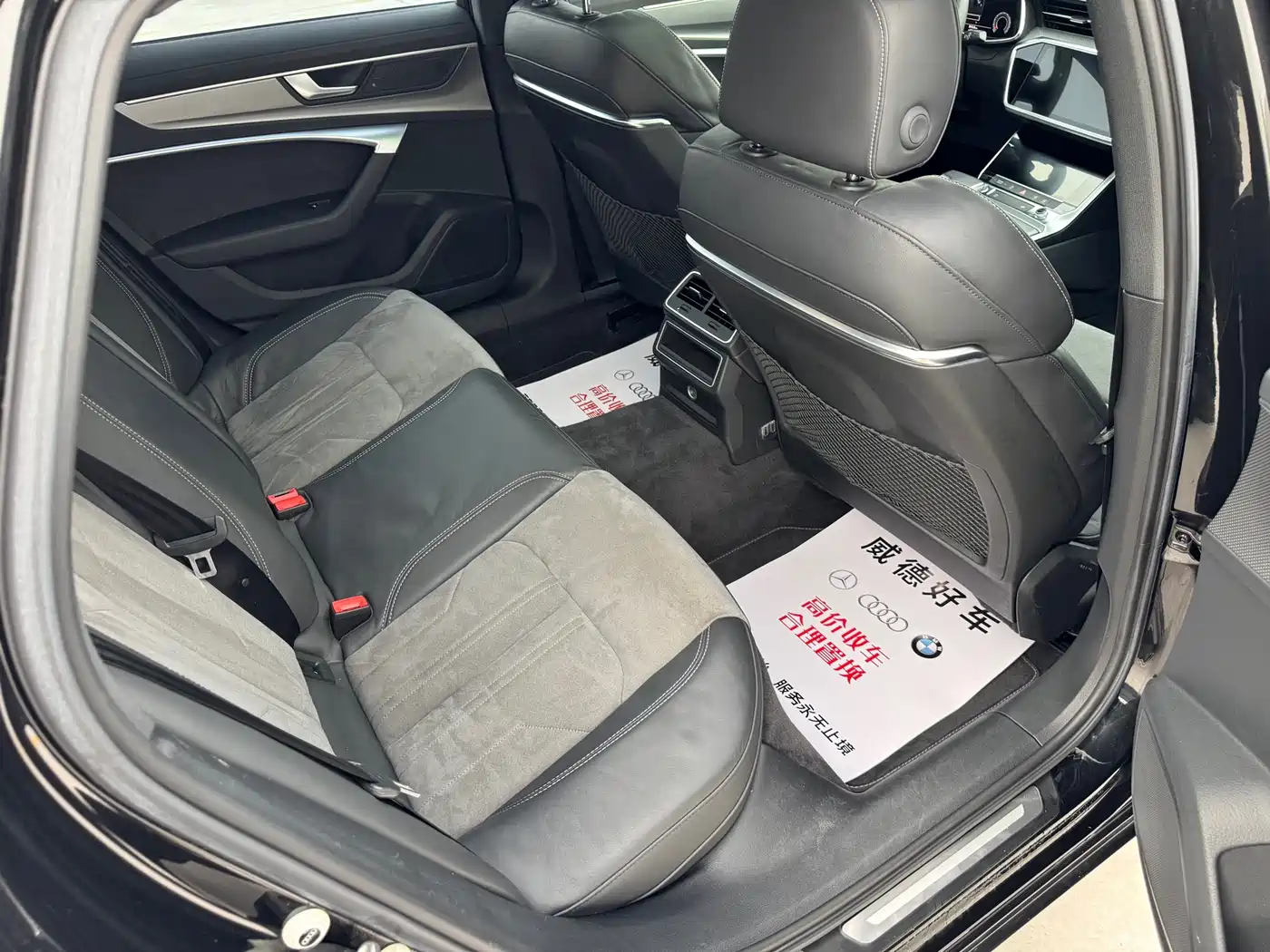 Audi A6L 2019 40 TFSI Luxury Dynamic фото 12