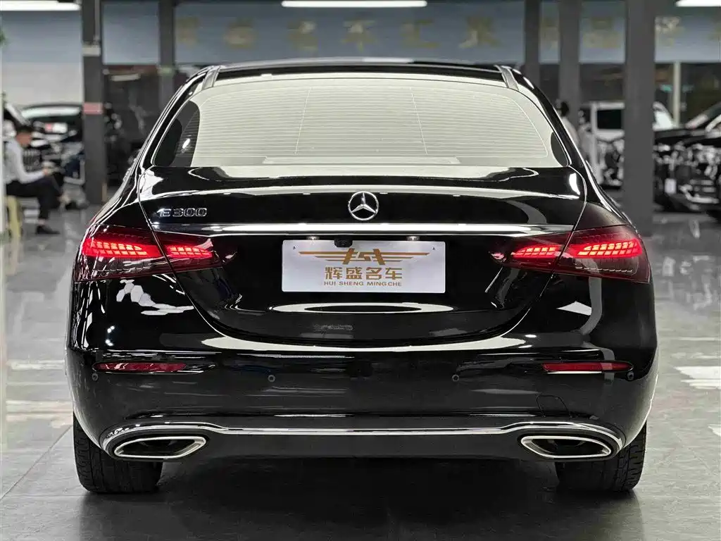  E CLASS